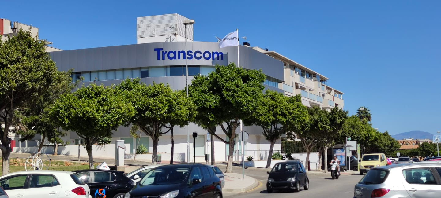 Foto fachada y vía pública Transcom Torremolinos